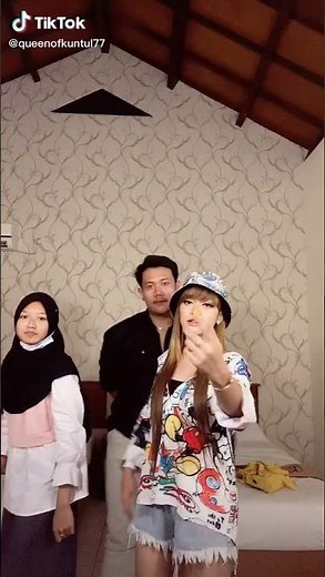 Tik tok esa risty parjamban