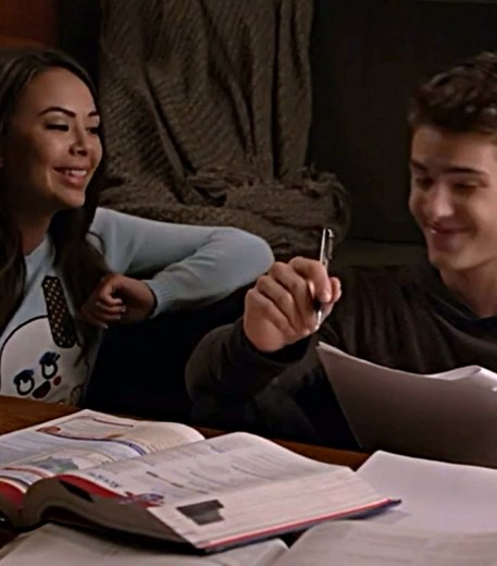 Exploring Mona Vanderwaal and Mike Montgomery Moments