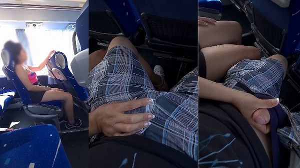 Uma garota Unknown me faz uma punheta perfeita no ônibus ~ EM PÚBLICO ~ SEXO ARRISCADO