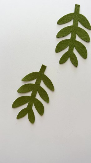 3.8K views · 100 reactions | Mistletoe is so festive and cozy! This...