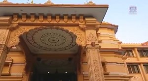 Divine Shangar darshan from Shree #Swaminarayan Mandir #Delhi #DelhiMandir Lord #Swaminarayan Jeevanpran #AbjiBapashree #ShreeMuktajeevanSwamibapa #AcharyaSwamishreeMaharaj #AcharyaSwamijiMaharaj #SGadiFamily | Maninagar Shree Swaminarayan Gadi Sansthan