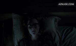 Grace Gummer Sexy Scene in Mr. Robot