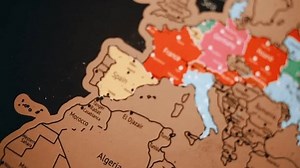 Gros plan sur une carte du : vidéo de stock (100 % libre de droit) 3978163573 | Shutterstock