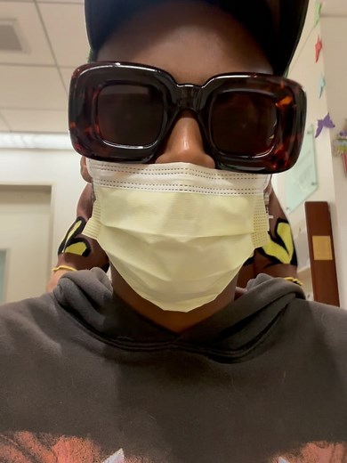 Keith Leak Jr on Instagram: "🗣️ Fuck Cancer... Again... I want to thank everyone who has sent love, calls, texts, and even food as I go through this journey. You wouldn't be able to tell by looking at my social media, but I've been sick as a dog. It's been hard to walk at times, feverish, constantly uncomfortable, and my stomach looks 12 months pregnant lol It sucks I'm going through this but having a village of ppl that show real care and concern doesn't go unnoticed. You know who you a