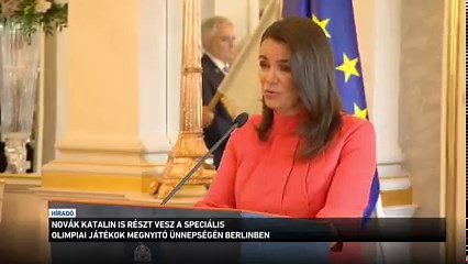 5.2K views · 124 reactions | Berlinbe utazott Novák Katalin köztársasági elnök. A magyar államfő részt vesz a Speciális Olimpia Nyári Világjátékok megnyitó ünnepségén: a magyar sportolókkal közösen vonul be az Olimpiai Stadionba. Magyarországot egy 77 fős csapat képviseli. Közben a magyar követségen kiállítás is nyílt a speciális olimpia több mint 30 éves történelméről. | M1 | Facebook