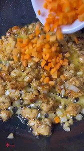 Give this dish a name please  Cart  ~ Plantain ~ Chicken breast...