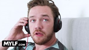 Stepmom allowed me to cum inside her pussy
