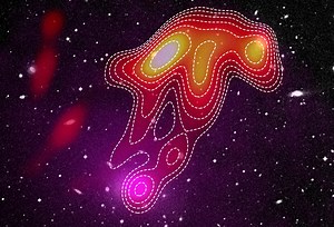 Astronomers see a ghostly 'radio jellyfish' rise from the dead in the southern sky