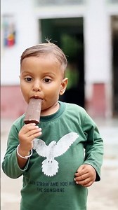 বাচ্চাটি মজার আইসক্রিম খাচ্ছে 🥰😋 #shorts #facts