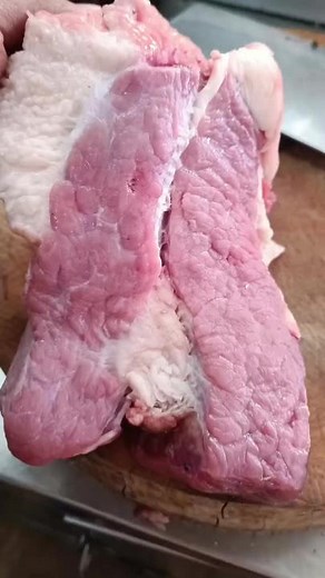 Authentic Thai Stir-Fried Pork with Basil Recipe