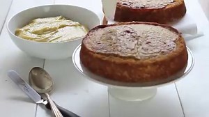 Homemade Banana Cake with Fresh Banana Curd and a little "how-to" video! :) Recipe: http://iambaker.net/banana-cake-with-fresh-banana-curd/ | I am baker