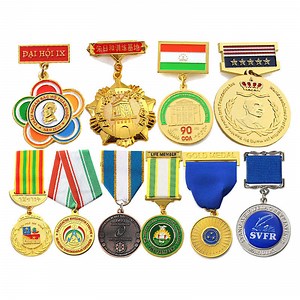[Hot Item] Professional Customized Logo Die Casting Zinc Alloy Military Medal Honor Medal Award Medal Army Medal