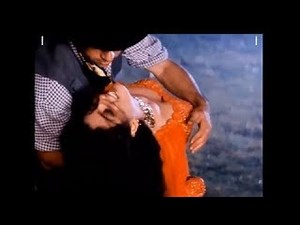 Raveena Tandon Pressed by Naseer Uddin Såhah