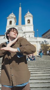 Booom, here come creator collaborations!💥 What happens when our baroque music reaches the ears of a creative artist like Samuele Barbetta / @mind_of_sam_? An explosion of emotions that "activates muscles, mind, reason and madness leading the body to discover itself as if it were a magnificent country." Yes, when music is "exciting," the body knows it. Do you experience the same effect? Try it! 🎧 Listen to the Concerto in B Minor, Op.3 No. 10, RV 580: Allegro, from Antonio #Vivaldi's #EstroArmo