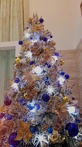 We’re feeling festive! Might celebrate later  : : : : : : : : #ramadadowntown #ramadadowntowndubai #hotel #rhotelsuae #hospitality #downtowndubai #burjkhalifa #dxb | Ramada Downtown Dubai | Facebook