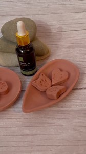Handmade Terracotta Clay Oil Diffuser Decorated Pebbles, Stones With Dish - Echoes of Essence - Etsy UK