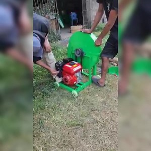 17K views · 32 reactions | "BANANA TRUNKS CHOPPER" >>500-700kg/hour >>with 7hp gasoline engine/3hp electric motor >>Location: Sta Maria, Bulacan : Sir Migs | JIBS ONE STOP SHOP Machineries | Facebook