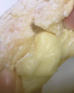 Enjoy your time with our delicious milk bread and a cup of coffee or milk !! ☘️ Soft butter bread ☘️ Homemade custard milk cream ☘️ Soft butter milk cream ☘ Soft texture Perfect milk bread  Choice of sugar level : Sweet / Normal / Less sugar ‍‍ Fresh home bake with love ❤️ For enquire and order,  09950368999 | The Jelly House | Facebook