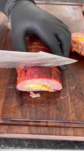 81K views · 2.5K reactions | Breakfast fatty on the Primo Ceramic Grills | Miguels cookingwithfire | Facebook