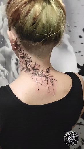 #freshtattoo #flower #flowerstattoo #newtattoo #awesometattoos #subtletattoo #lineworktattoo #finelinetattoo #tattoogirl #tattooinspiration #tattooideas #tattoostyle #tattootime #tattooflower #necktattoo #dotworktattoo #delicatetattoo #skinproject #tattoolove #livetattoo #tatuazepolska