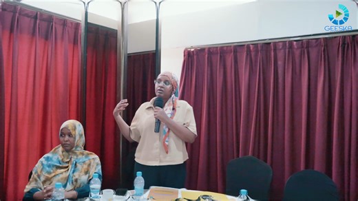 La troisième demi-journée du colloque scientifique international portant sur “Féminin, Masculin, crises, représentations et circulations s’est déroulée, ce mercredi 26 novembre 2025, à l’Hôtel Sheraton de Djibouti. Elle a mis en lumière les dynamiques d’invisibilisation, d’agencéité et de mobilité qui façonnent les expériences féminines et masculines dans différents contextes de crise et de migration. La 5ème SESSION portant sur l’Invisibilité et l' agencéité des femmes a exploré les formes mult