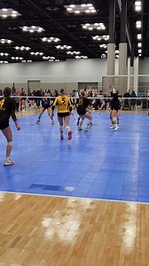 Rockets 18-1 at MEQ. Callie puts the hammer down! | Iowa Rockets Volleyball