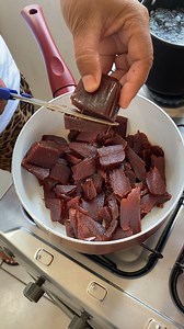 15K views · 11 reactions | She cut the guava paste and didn’t imagine that this sweet treat that everyone asks for would come out! | Soul Recipes | Facebook