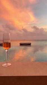 Take me to this Paradise 🌴✨️💙🐚🥂 Cora Cora Maldives ⭐️⭐️⭐️⭐️⭐️ 📸 TRAVEL magazine | LUXE