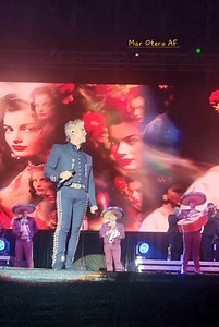 7K views · 276 reactions | La Palma , La Palma Blue Experience Alejandro Fernández Alex Fernández Mariachi Real De México De Alejandro Fernandez Martín Guzmán Jr. Martin Guzman Delgado Guzmán Hurtado Oswaldo Osbaldo Guzman  Vicente Fernandez  Vamos por otra en Bilbao ❤️殺 Impresionante como siempre, de los mejores en directo, siempre dándolo todo, con mucho cariño y respeto. | Mar Otero AF | Facebook