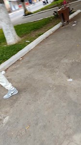 Me deram bwé de babetes tipo nené 🤣🤣🤣🤣 " Quando chegaste estava a te concentrar já bwé pensei que é meu primo" 🤣🤣🤣 | Mu Kwenda Mu Kumona