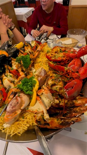 185 reactions · 23 shares | Don’t limit your challenge, challenge your limit. #highlightsシ゚ #food #fitnessquote #bodybuildingquotes #highlightseveryone #highlight #everyone #everyonefollowers | Janet G. Yntong | Facebook