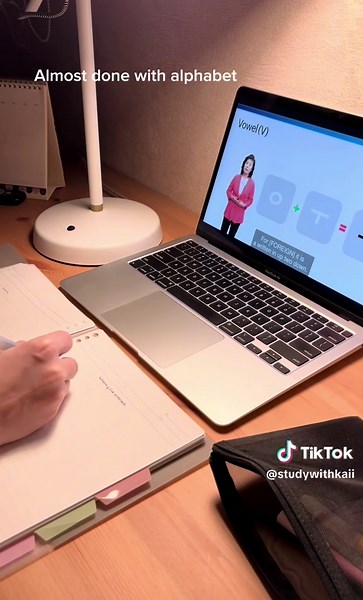 Korean Language Study Vlog Tips and Insights