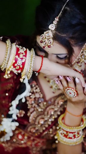 Chalo re doli uthao kahar piya milan ki rut ai🥹🥹🥹🥹🥹🥹 #trendingvideosoninstagram❤❤👌👌🔥🔥😘🌠🌠🌠🌠✨✨✨✨✨ #bridalmakeup #sadmoments😢 ##shahdolmp18 #beohari_wale484774 #bansagardeolond #reelkarofeelkaro | Nidhi Jaya Kewat