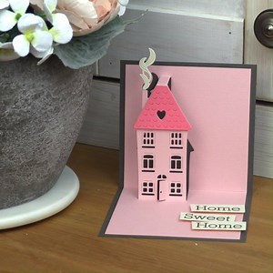 You could have a 3 bed detached house complete with pool or this handmade pop-up one 🏡🤔 Aboslutely no contest....😅 Follow us on Twitter for more inspiration: http://bit.ly/2msYfNX | Sizzix