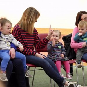There are 96 public libraries across Northern Ireland that have events for all ages - Get the Library Habit and bring your little ones along to Rhythm and Rhyme! 🎶 Find a session near you 👉 http://tinyurl.com/LNIRandR | Libraries NI