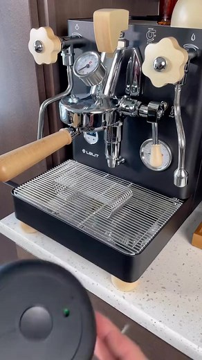 #asmr #coffee | Café Bravo