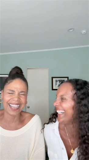 Sanaa Lathan on Instagram: "Laugh with us 😂 Laughter has many healing benefits including: Reducing stress and anxiety by lowering cortisol. Strengthens the immune system. Increases pain tolerance in people with health conditions. The benefits go on and on ❤️ #mentalresilience #laughter #nanastoolbox"
