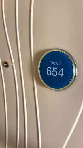 Take A Tour of This Grand Suite on Royal Caribbeans Oasis of the Seas