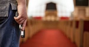 Pro-Trump pastor says Christian church is "almost homosexual" in bizarre rant about guns - LGBTQ Nation