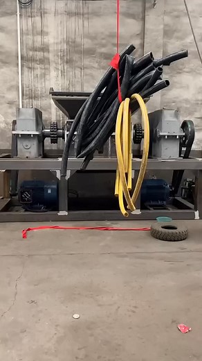 Cable shredder testing site #Rubber #shredder #Metal #shredder | Chinese Fude Machine