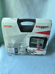 [Hot Item] Insulation and Continuity Testers Megger Mit320-En