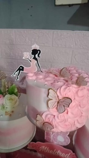 7 layer cake pink and white🎂🎂 18th Birthday ♥️ | Jessalyn Alyn A. Barretto