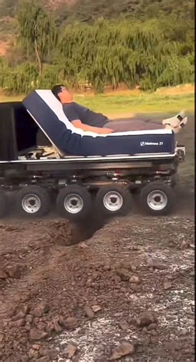 Just a Kevlar plate in front and it’s perfect. (Stortzy) | I didn't serve in combat, but I still served.