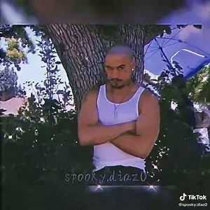 Spooky ( Julio Macias - On My Block ) | GOALS