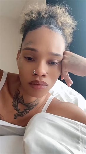 Another woman breaks down after seeing my post earlier 💔 here’s her story 🙏🏾🥲 | DeLorean