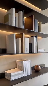 Metal Wall Mounted Floating Shelves with LED light strips Set of 2, Hanging Display Rack, Built-in Illuminated Led Light Display Shelf for Modern Living Room, Kitchen, Bathroom，Pre-Installed Wiring