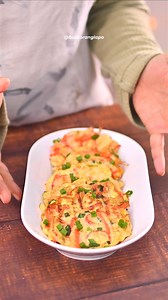 499K views · 9.4K reactions | Resepi telur dengan cendawan enoki. Cedap cangat #breakfast #breakfasttime #ResepiMudah #sarapan #MakananEnak #ideasarapan #cookingclass #MakananSedap #MasakanRumah #ResepiRingkas #MakananMudah #makananviral | Buat Orang Lapo | Facebook