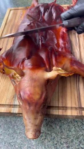 Cómo preparar un delicioso lechón al ataúd