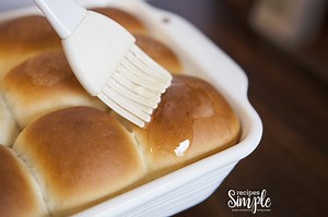 Buttery Homemade Dinner Rolls Recipe