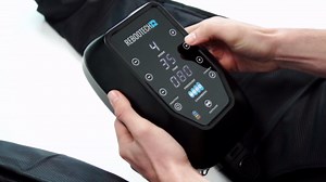 Air Compression Leg Massager, Cordless Recovery System for Circulation, Pain Relief, Muscle Recovery, Portable & Quiet Design for Athletes, 200mmHg Pressure, 6-Hour Battery Life（M ）